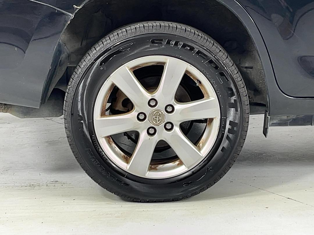 Photo '12' of Toyota Vanguard