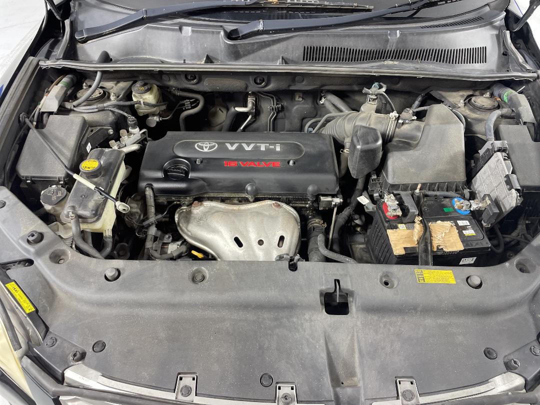 Photo '11' of Toyota Vanguard