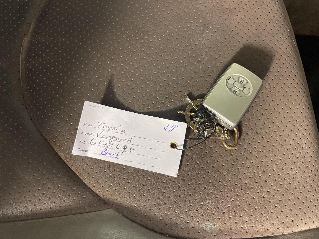 Photo '20' of Toyota Vanguard