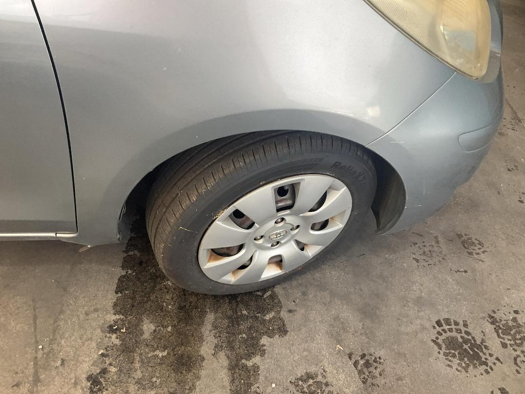 Photo '16' of Toyota Vitz