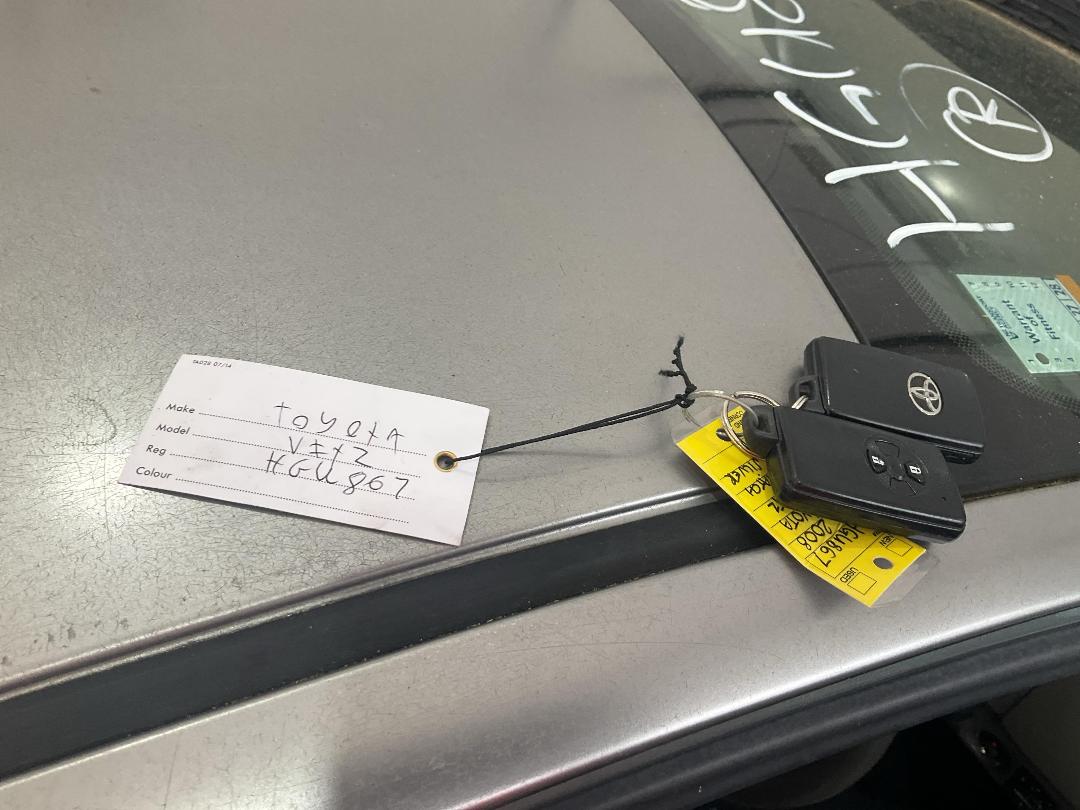 Photo '27' of Toyota Vitz