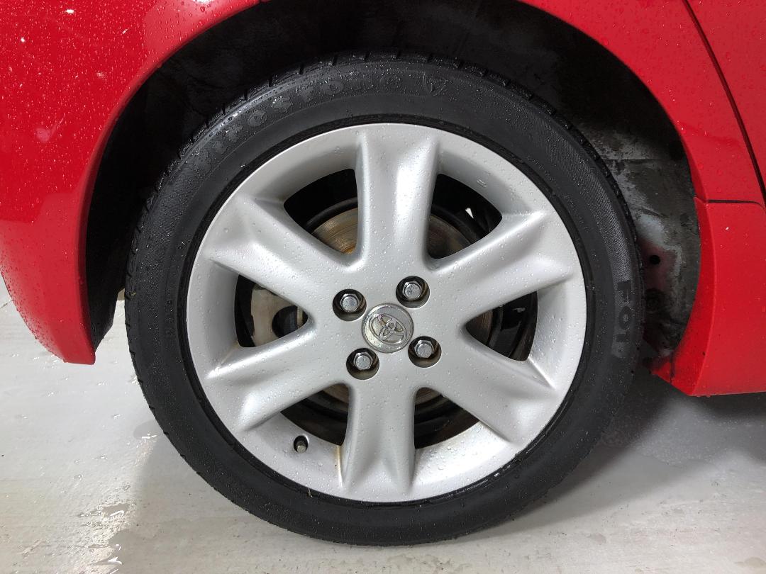 Photo '12' of Toyota Vitz