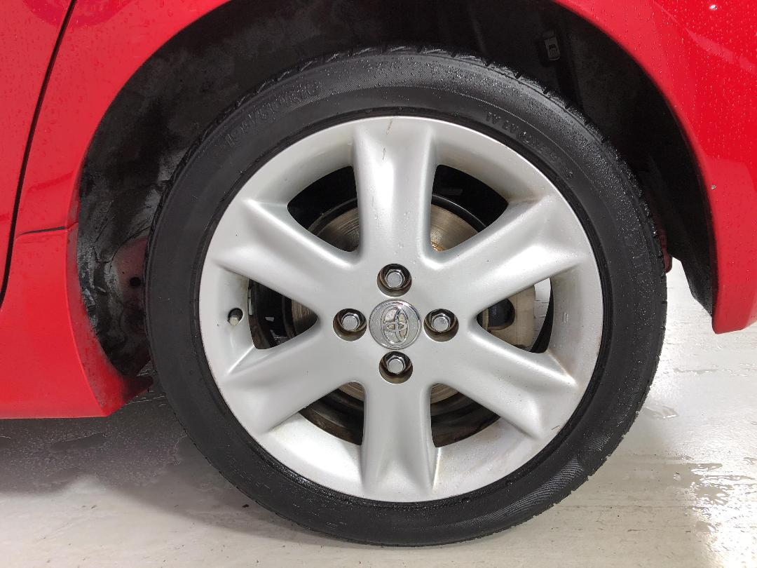 Photo '11' of Toyota Vitz