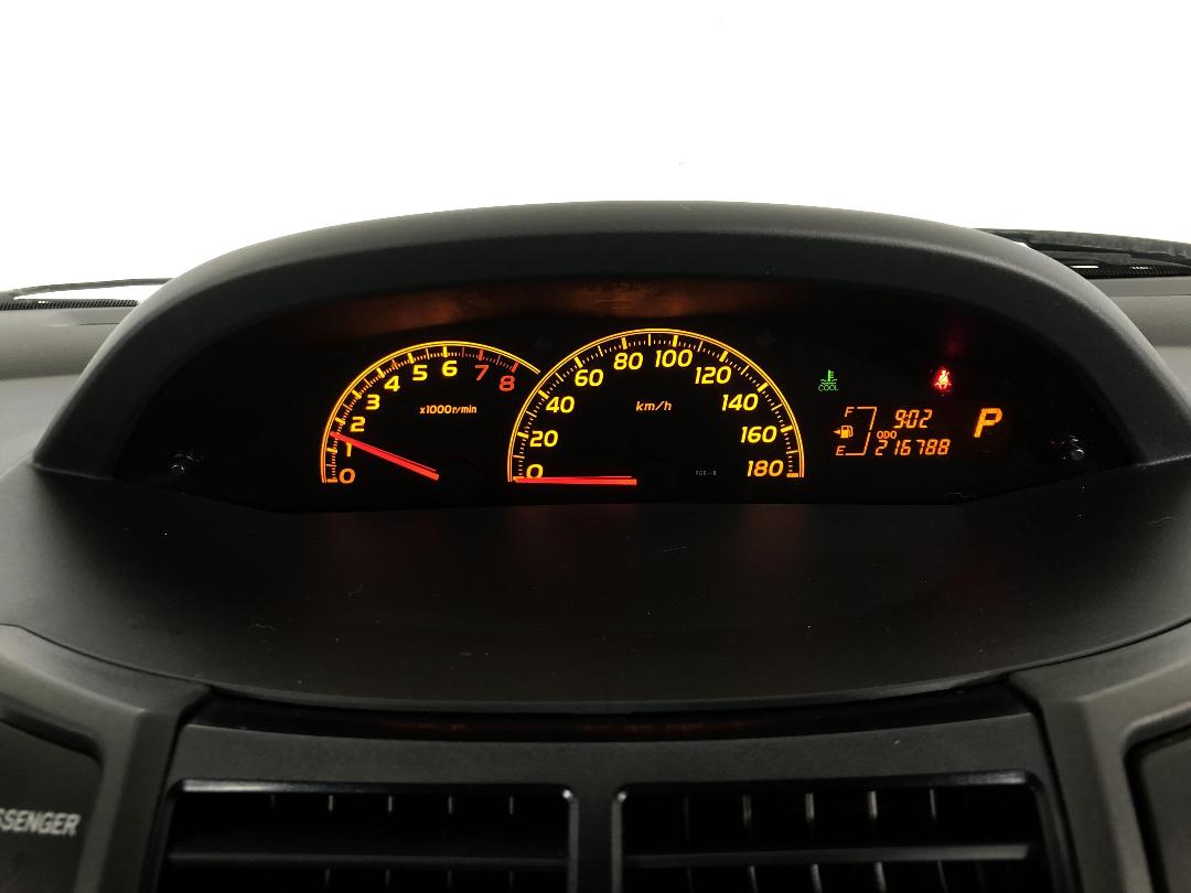 Photo '21' of Toyota Vitz