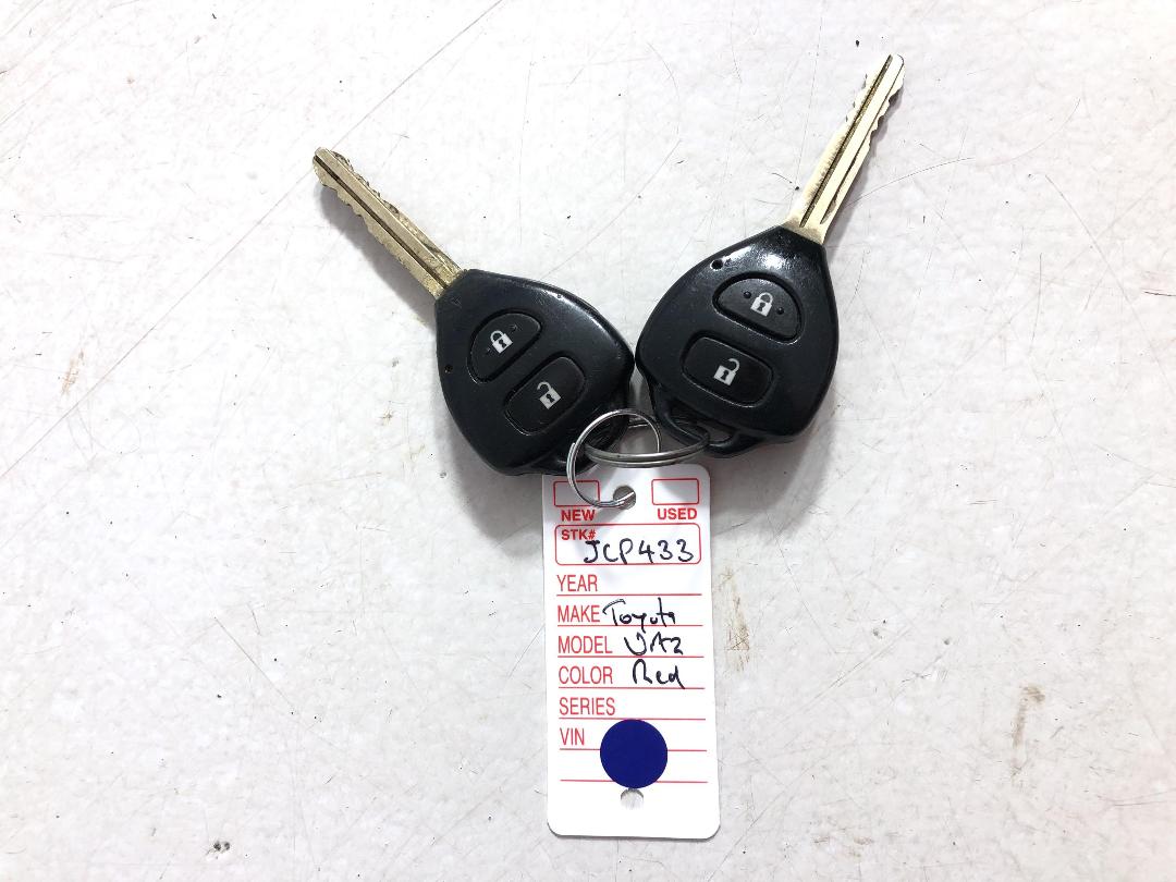 Photo '22' of Toyota Vitz