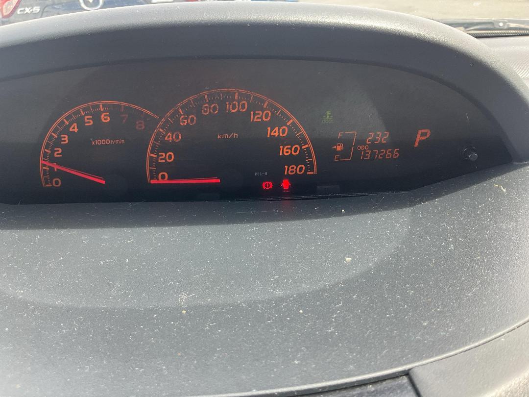 Photo '10' of Toyota Vitz