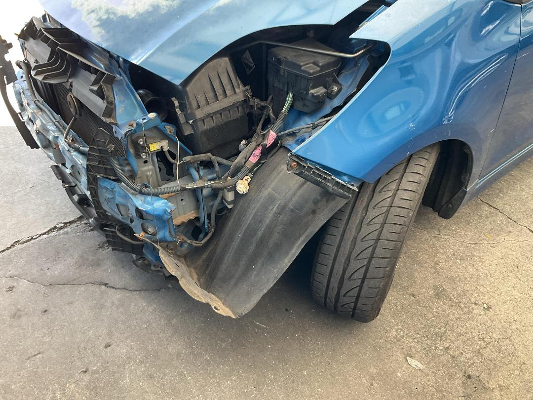 Photo '22' of Toyota Vitz