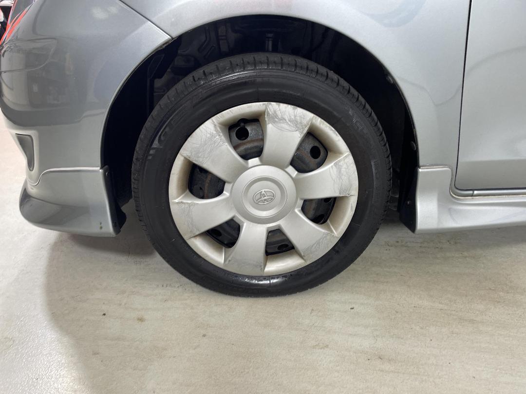 Photo '10' of Toyota Vitz