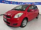 Thumbnail '3' of Toyota Vitz