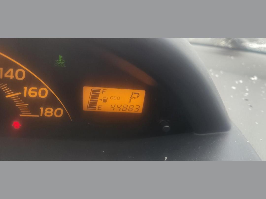 Photo '5' of Toyota Vitz