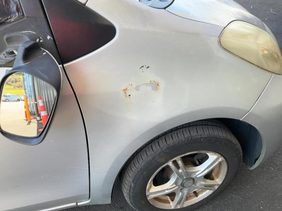 Photo '17' of Toyota Vitz Photo '17' of Toyota Vitz