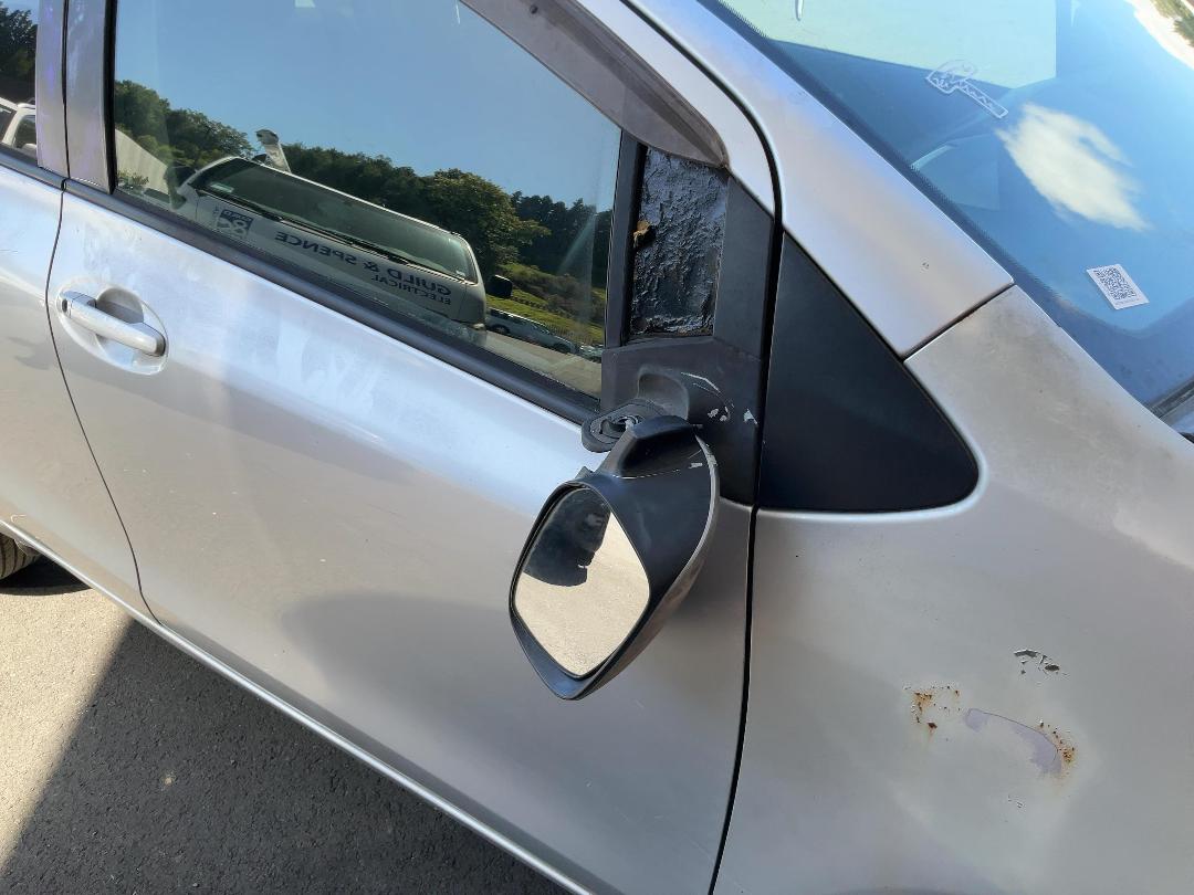 Photo '19' of Toyota Vitz Photo '19' of Toyota Vitz