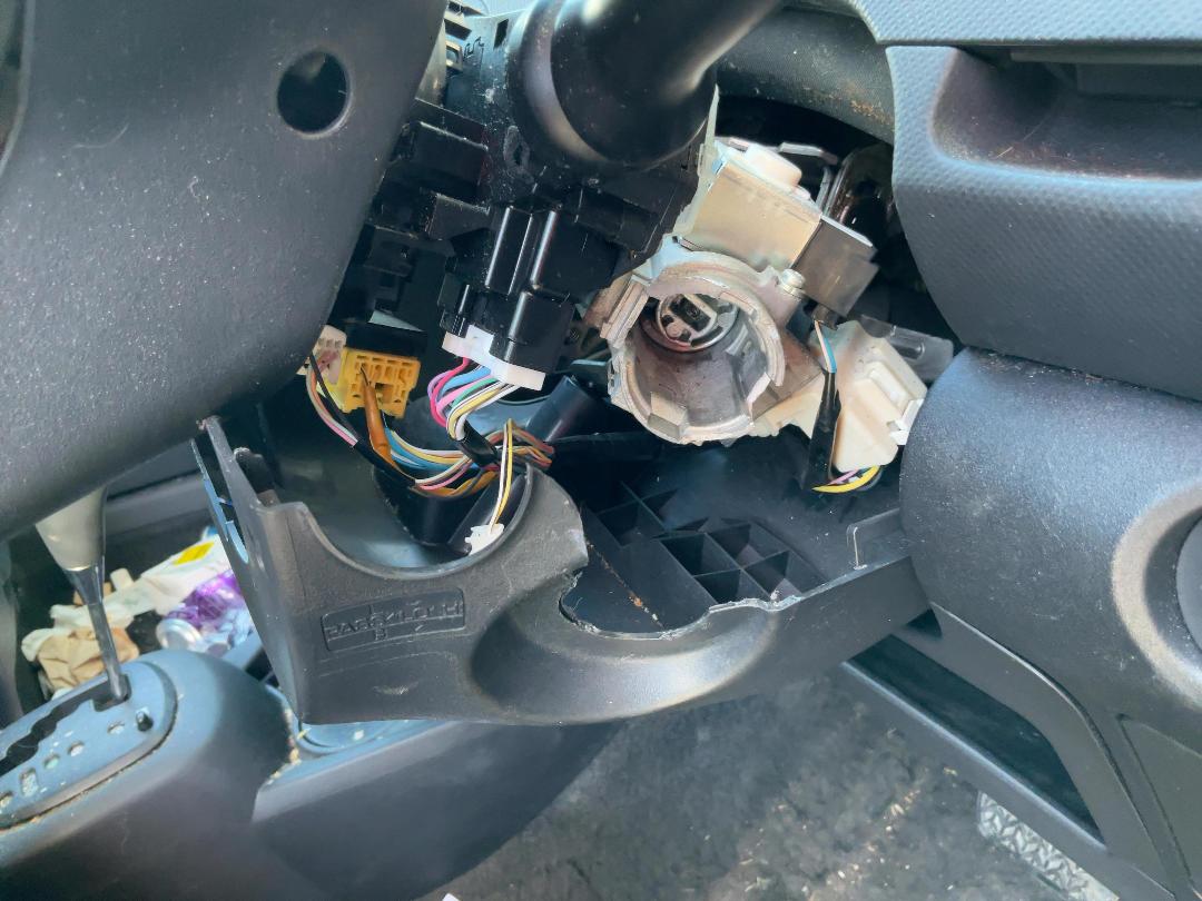 Photo '20' of Toyota Vitz Photo '20' of Toyota Vitz