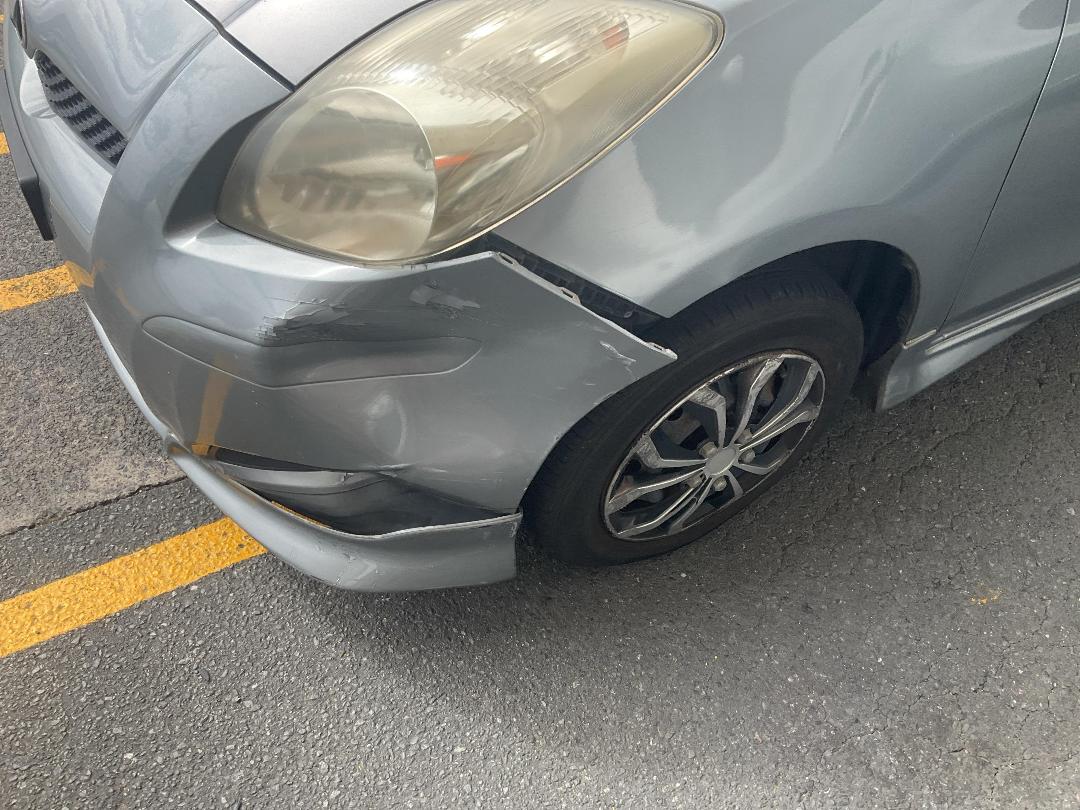 Photo '6' of Toyota Vitz