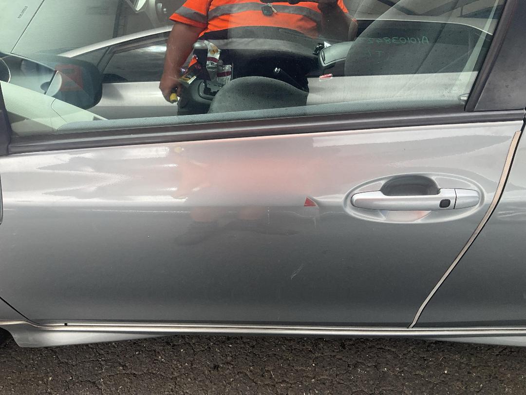 Photo '7' of Toyota Vitz