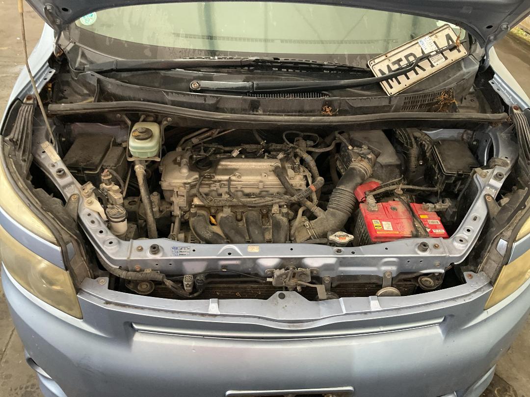 Photo '15' of Toyota Voxy Photo '15' of Toyota Voxy