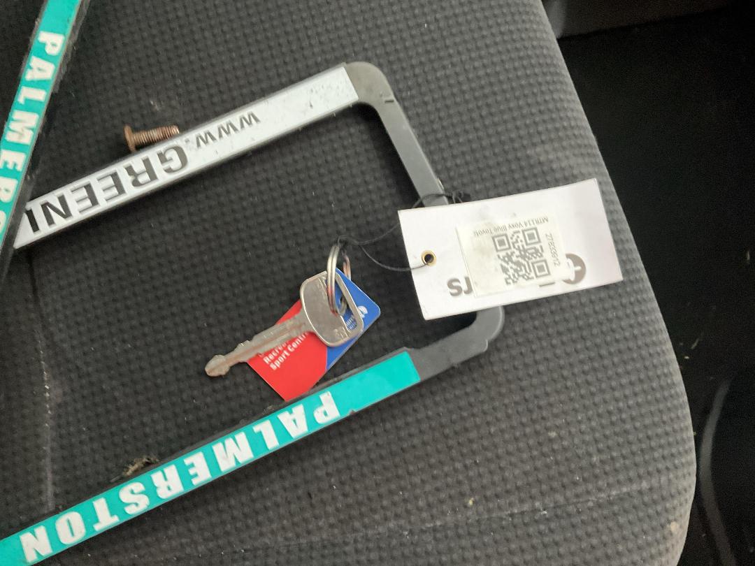 Photo '18' of Toyota Voxy Photo '18' of Toyota Voxy