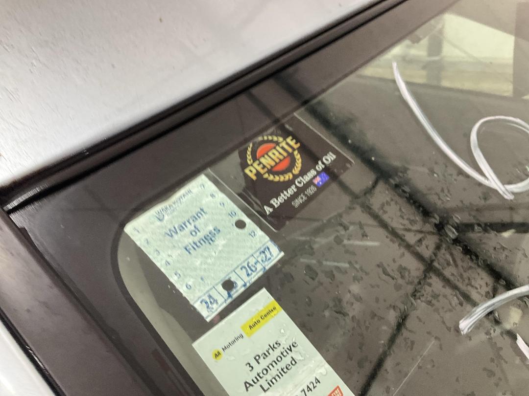 Photo '22' of Toyota Voxy Photo '22' of Toyota Voxy