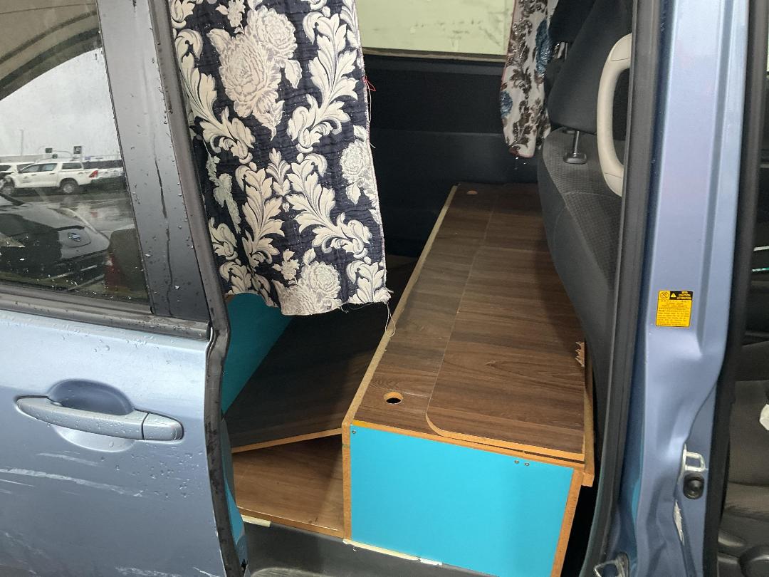 Photo '20' of Toyota Voxy Photo '20' of Toyota Voxy