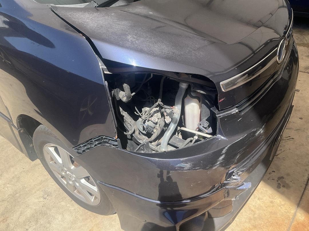 Photo '19' of Toyota Voxy