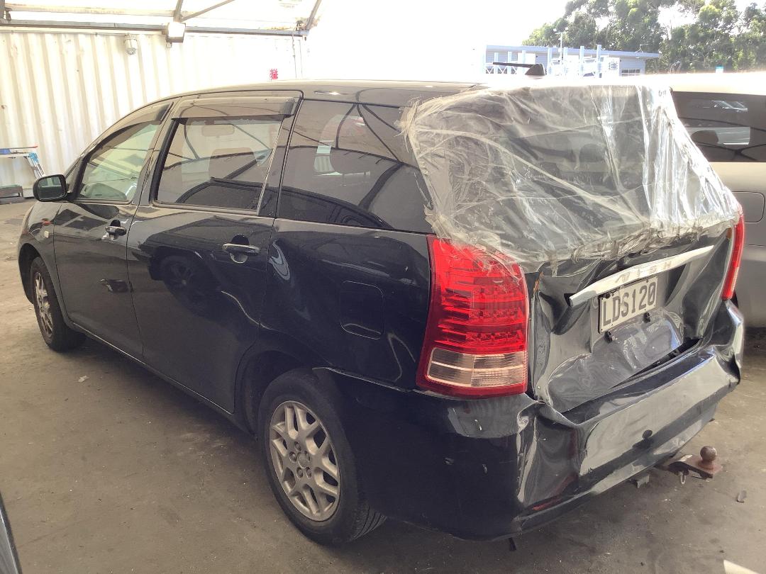 Photo '5' of Toyota Wish Photo '5' of Toyota Wish