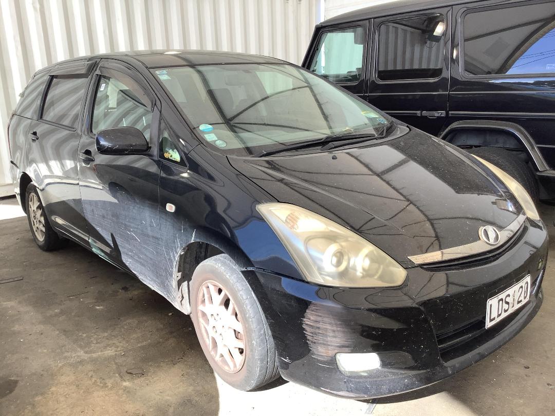 Photo '2' of Toyota Wish Photo '2' of Toyota Wish