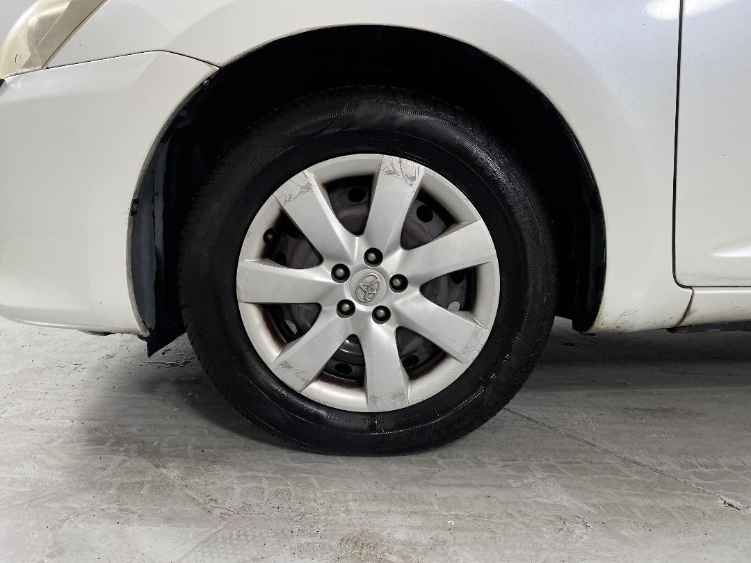 Photo '10' of Toyota Wish Photo '10' of Toyota Wish