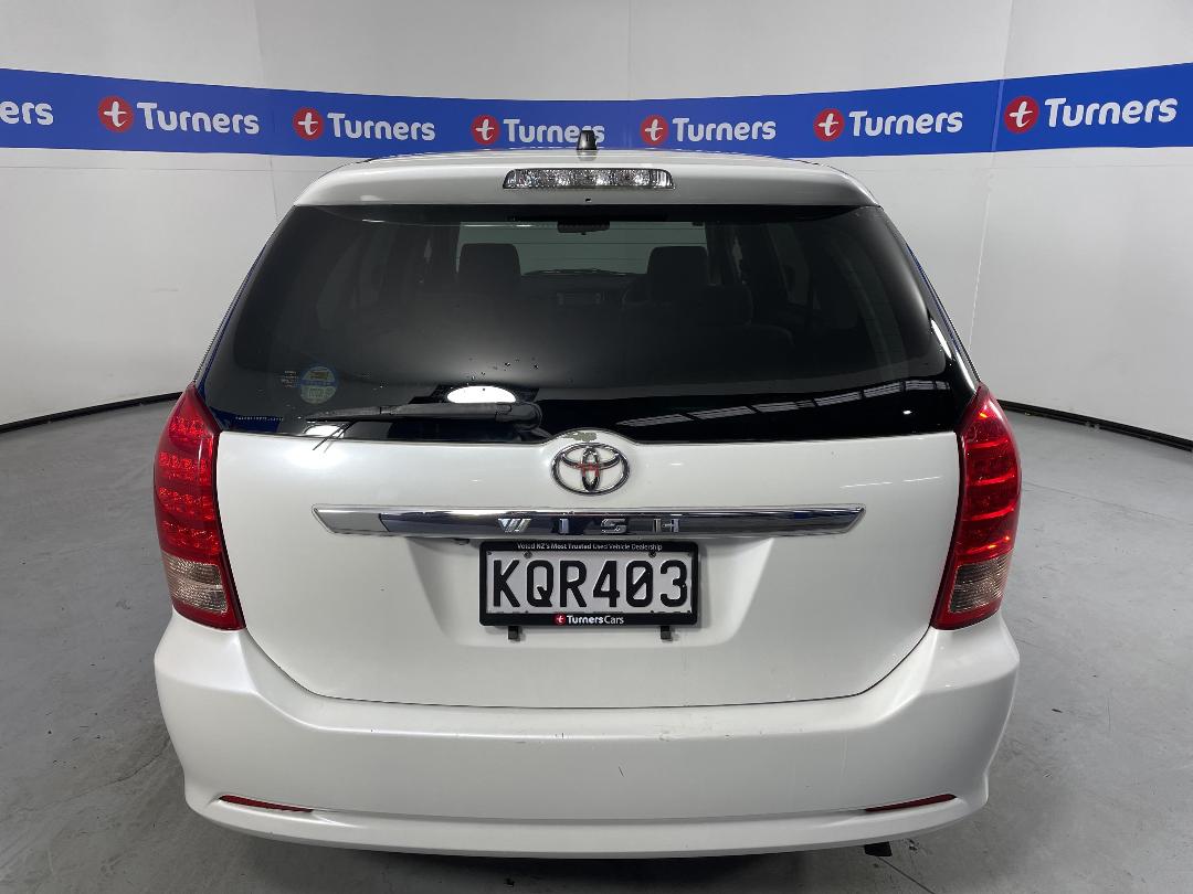 Photo '6' of Toyota Wish Photo '6' of Toyota Wish