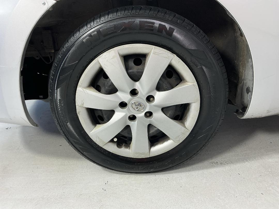 Photo '10' of Toyota Wish