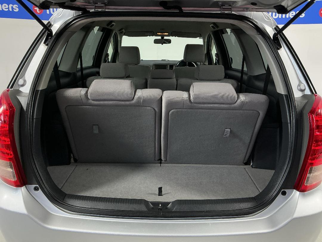 Photo '14' of Toyota Wish