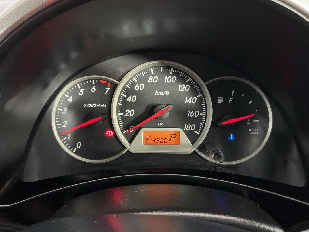 Photo '21' of Toyota Wish