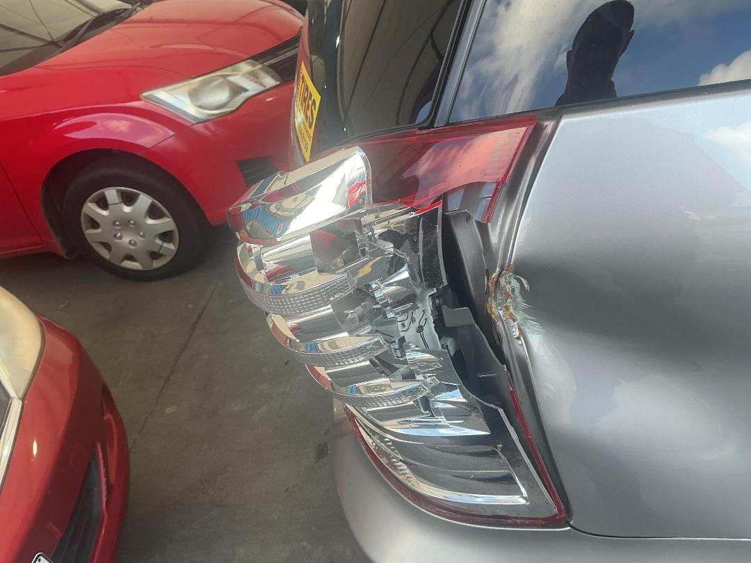 Photo '18' of Toyota Wish Photo '18' of Toyota Wish