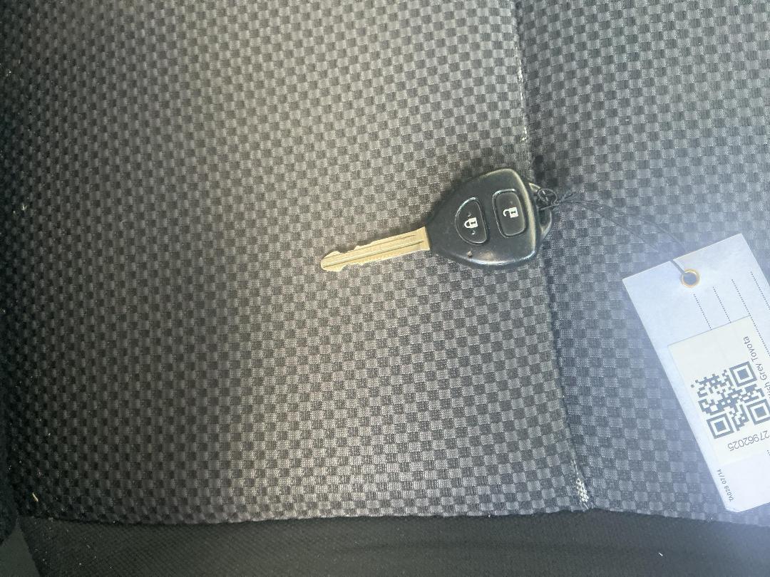 Photo '27' of Toyota Wish Photo '27' of Toyota Wish