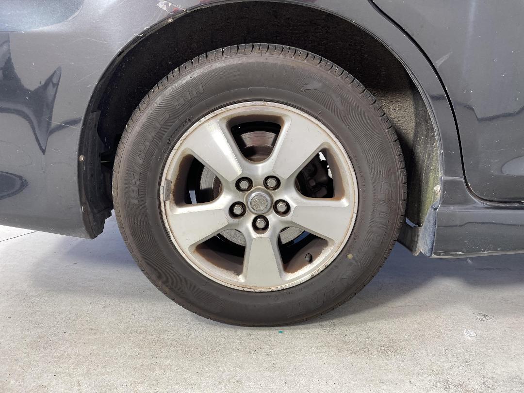 Photo '10' of Toyota Wish