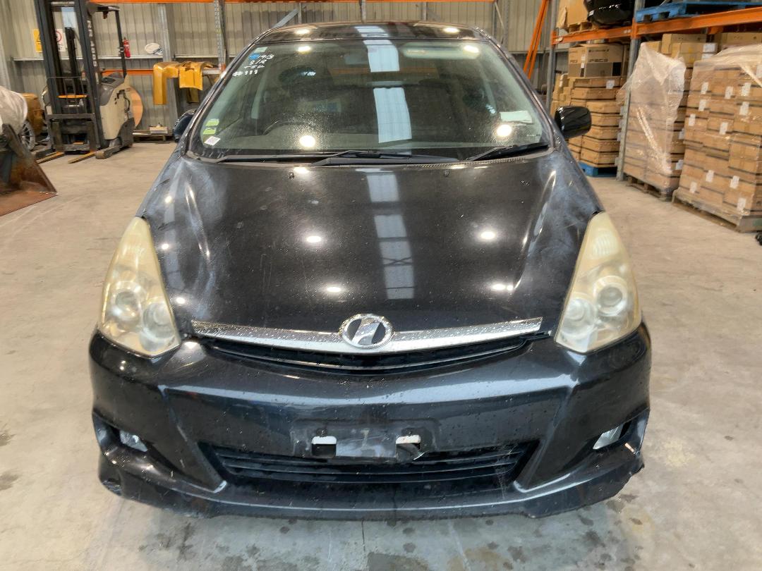 Photo '2' of Toyota Wish