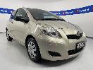 Thumbnail '1' of Toyota Yaris