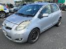 Thumbnail '3' of Toyota Yaris
