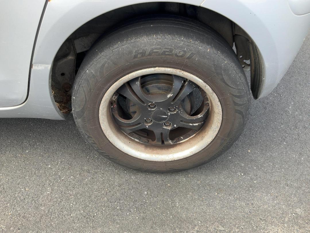 Photo '12' of Toyota Yaris Photo '12' of Toyota Yaris