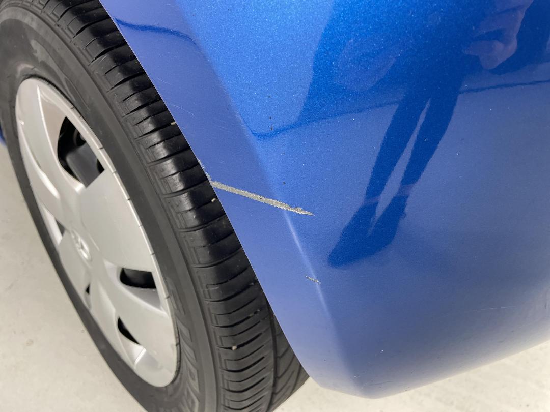 Photo '30' of Toyota Yaris