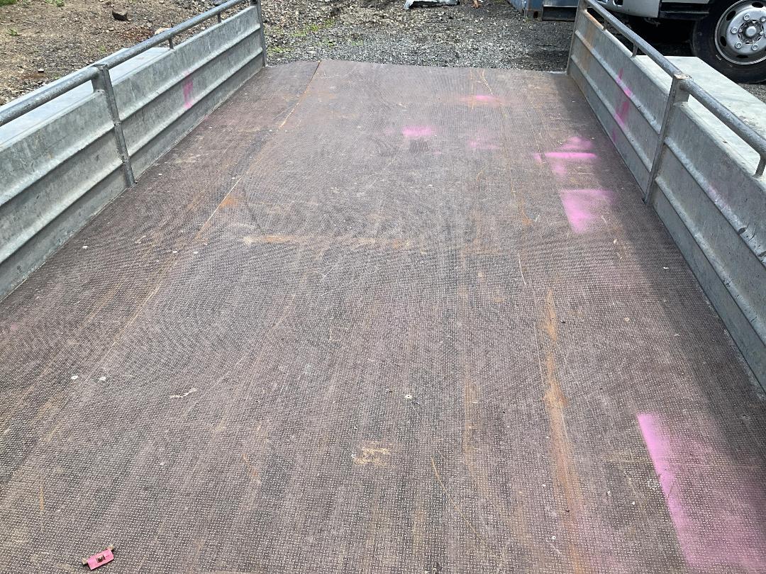 Photo '16' of TRAILER WORLD 10X5 Flat Deck - Tandem Photo '16' of TRAILER WORLD 10X5 Flat Deck - Tandem