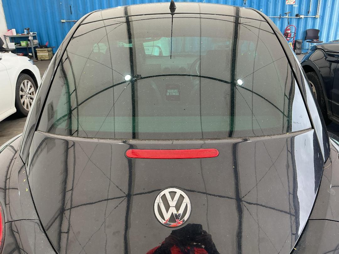 Photo '5' of Volkswagen Beetle Photo '5' of Volkswagen Beetle