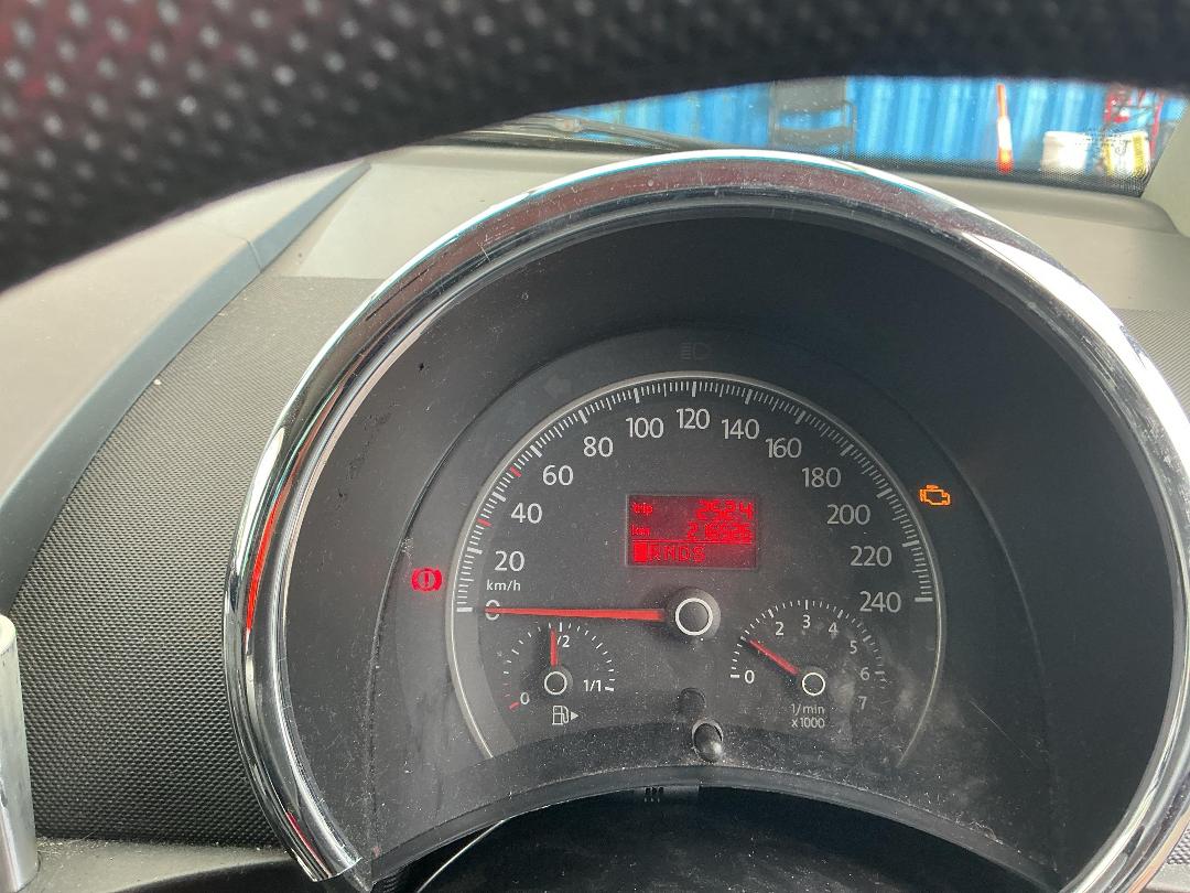 Photo '9' of Volkswagen Beetle Photo '9' of Volkswagen Beetle