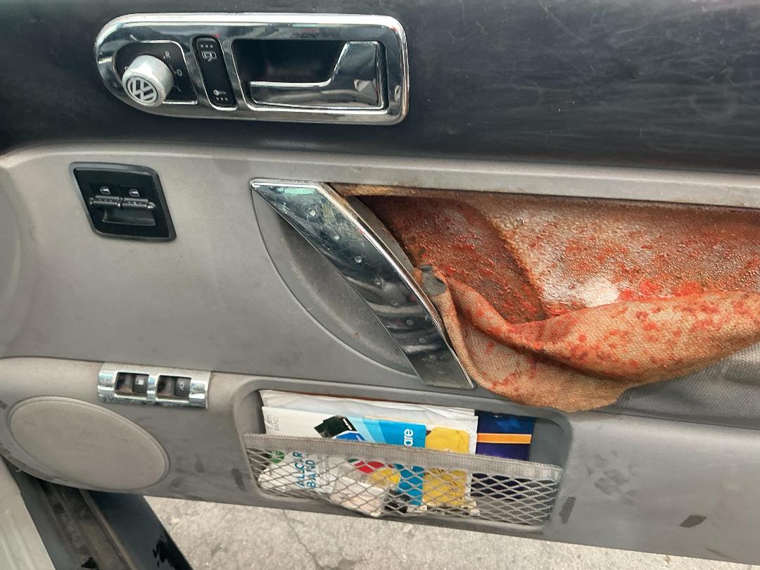 Photo '7' of Volkswagen Beetle Photo '7' of Volkswagen Beetle