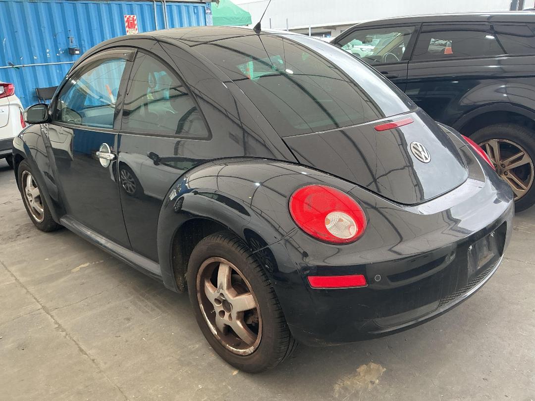 Photo '4' of Volkswagen Beetle Photo '4' of Volkswagen Beetle