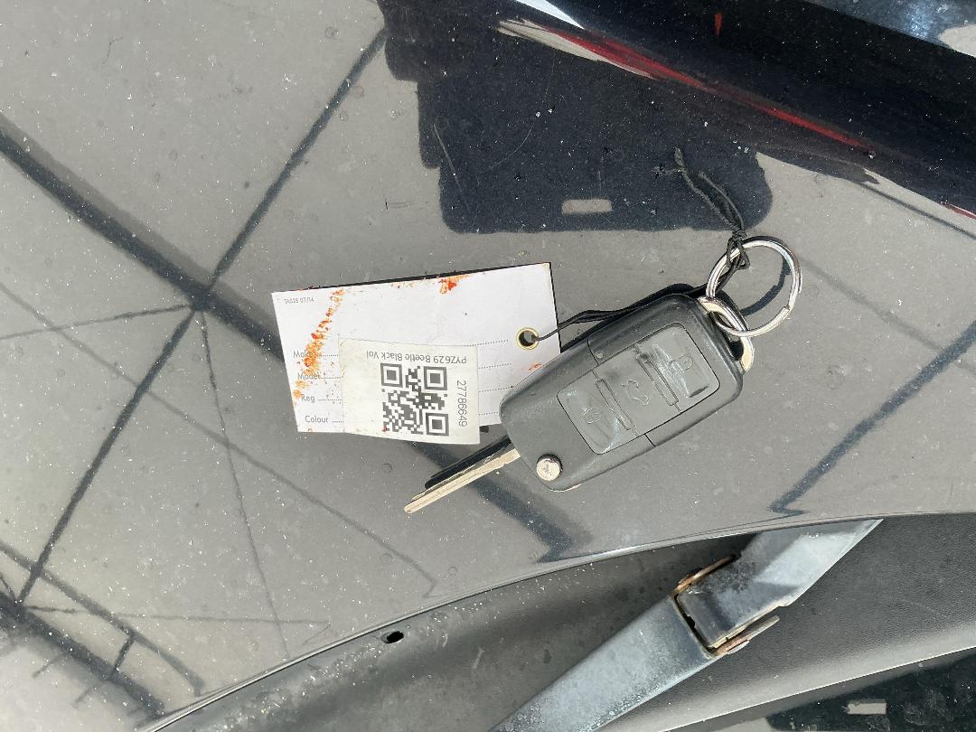 Photo '11' of Volkswagen Beetle Photo '11' of Volkswagen Beetle