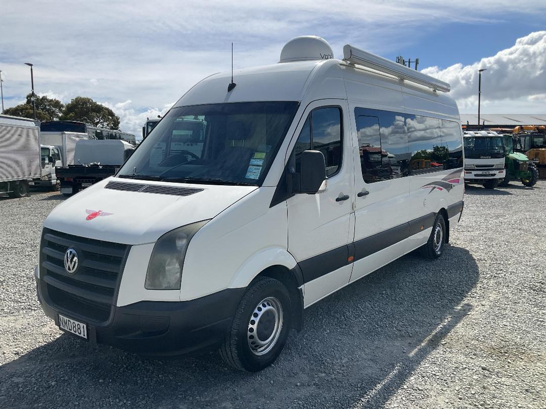 Photo '2' of Volkswagen Crafter 35 LWB 80 6M Bus