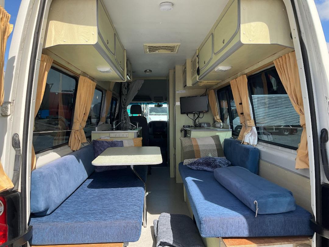 Photo '12' of Volkswagen Crafter 35 LWB 80 6M Bus