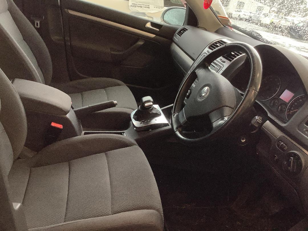 Photo '7' of Volkswagen Golf Photo '7' of Volkswagen Golf