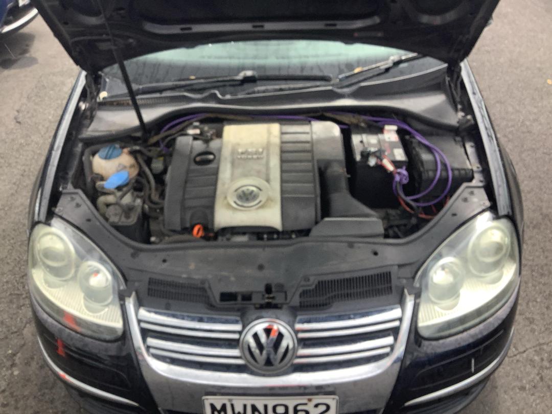 Photo '6' of Volkswagen Golf