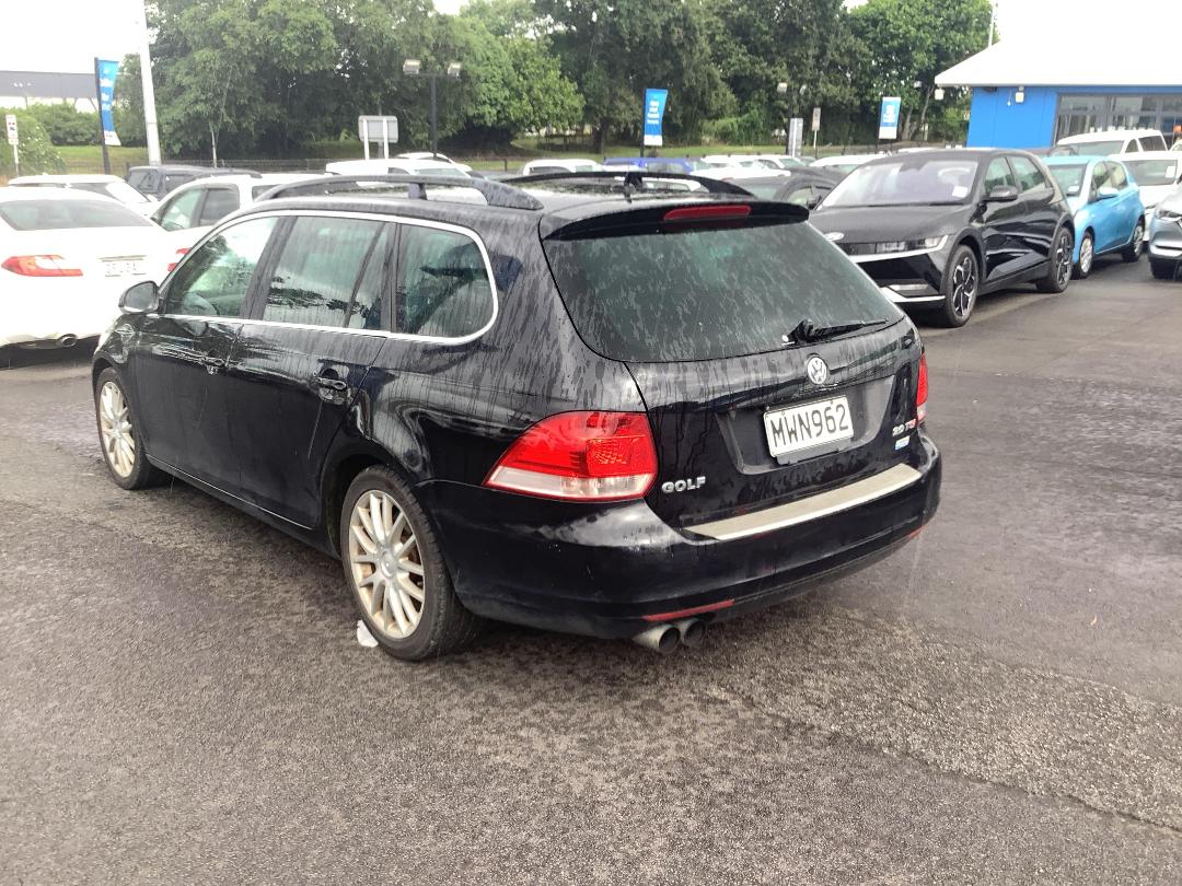 Photo '11' of Volkswagen Golf